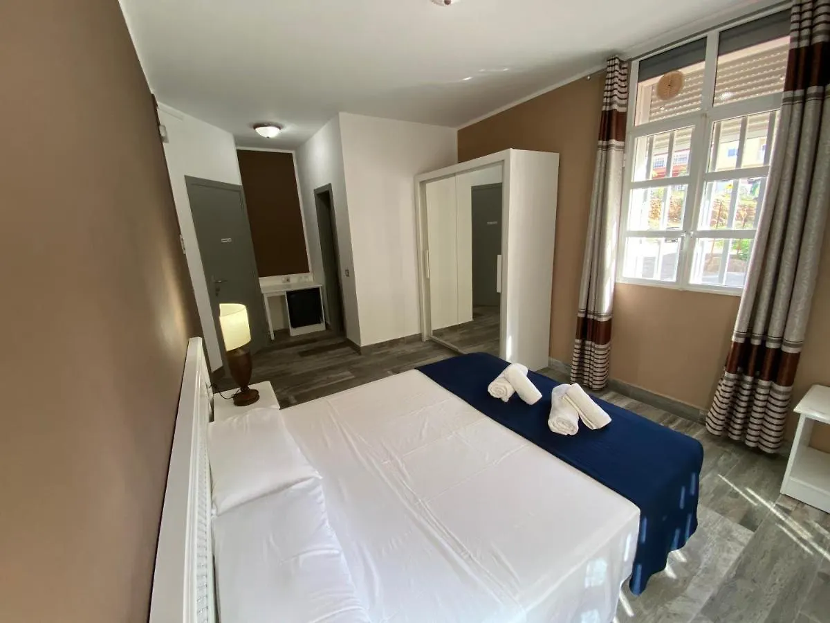 Hotel Pension Cassandra Buzanada Spagna