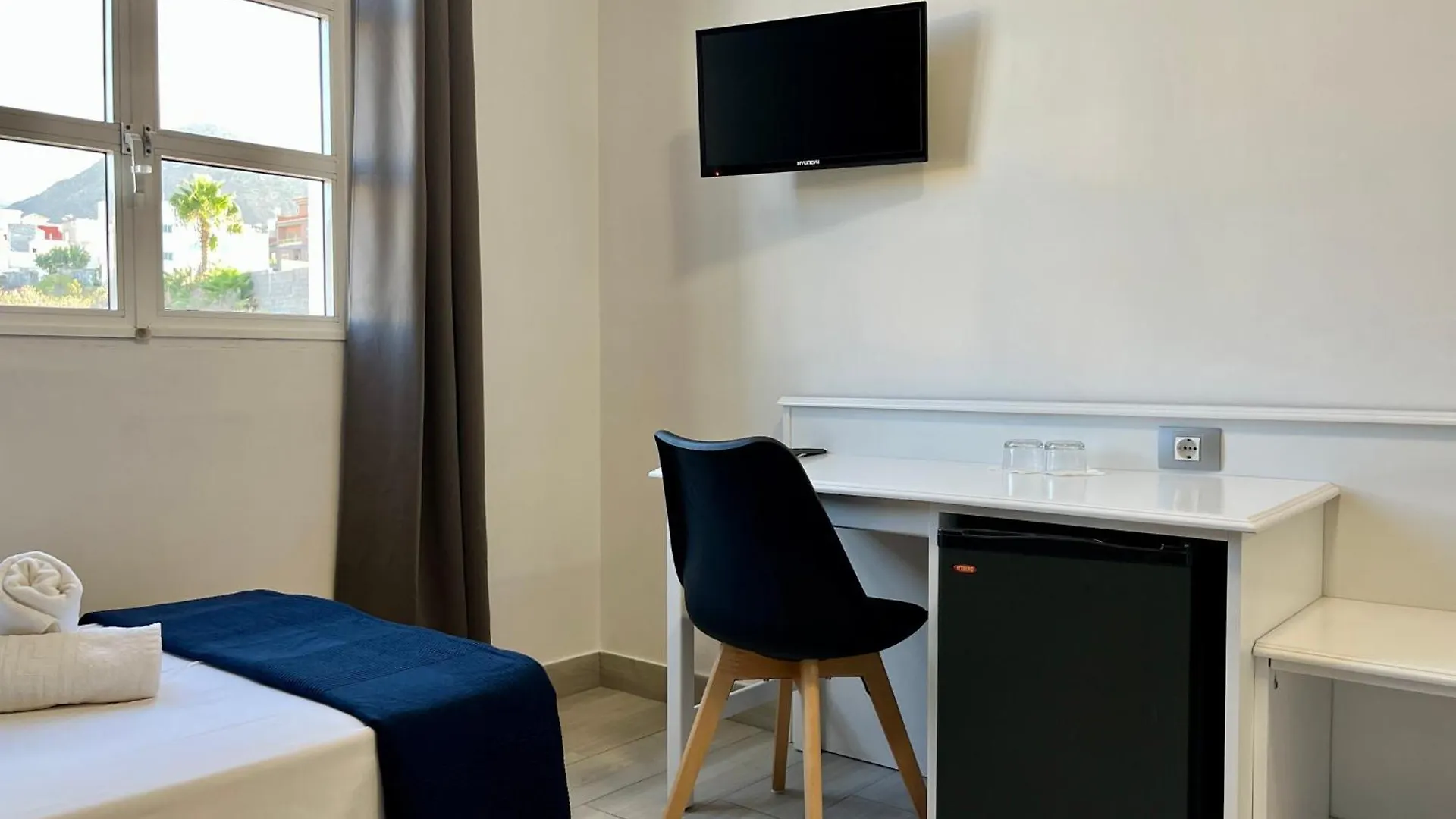 Hotel Pension Cassandra Buzanada