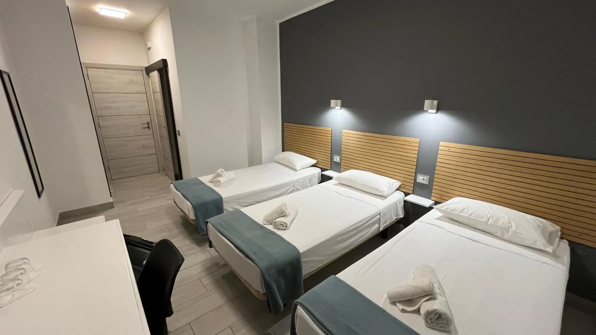 Hotel Pension Cassandra Buzanada
