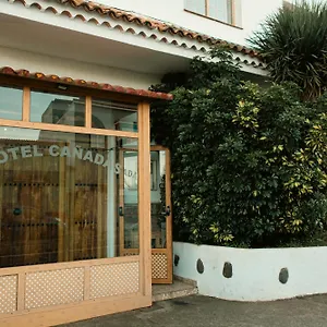 Canadas Hotel