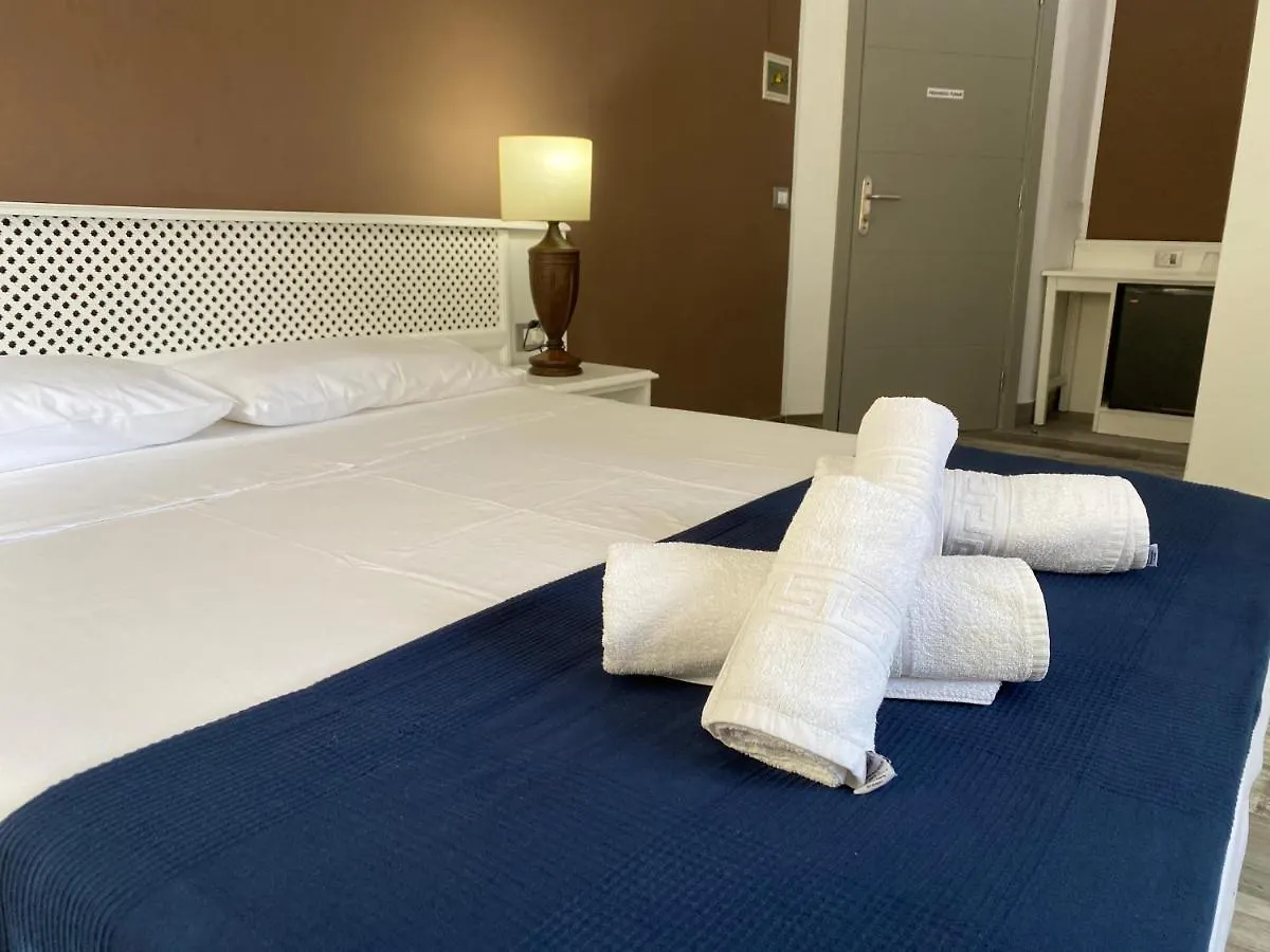 Hotel Pension Cassandra Buzanada